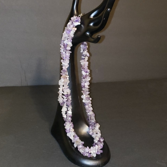 12" 3 string polished amethyst chip necklace - Picture 2 of 4